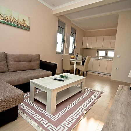 Apartments Jasmina Улцинь Екстер'єр фото