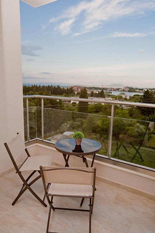 Apartments Jasmina Улцинь Екстер'єр фото