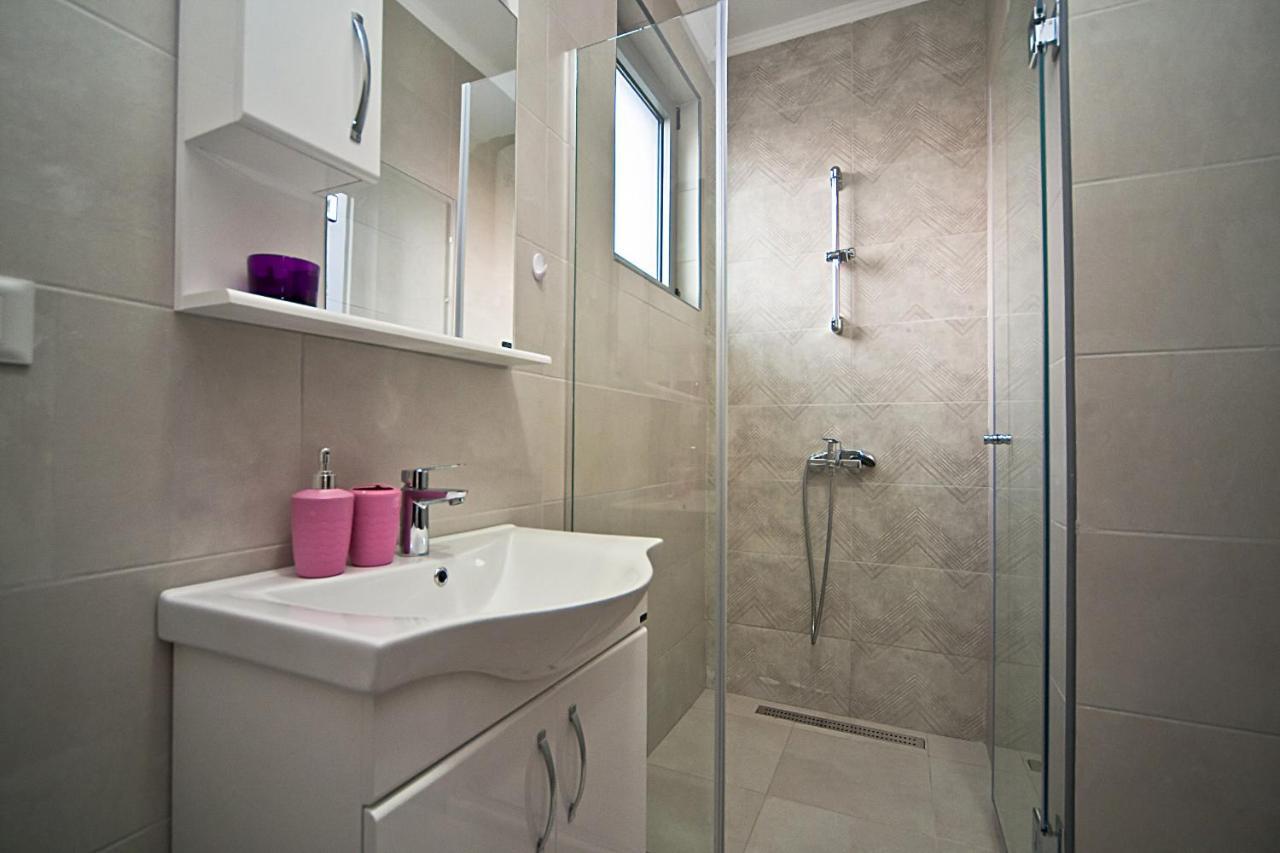Apartments Jasmina Улцинь Екстер'єр фото