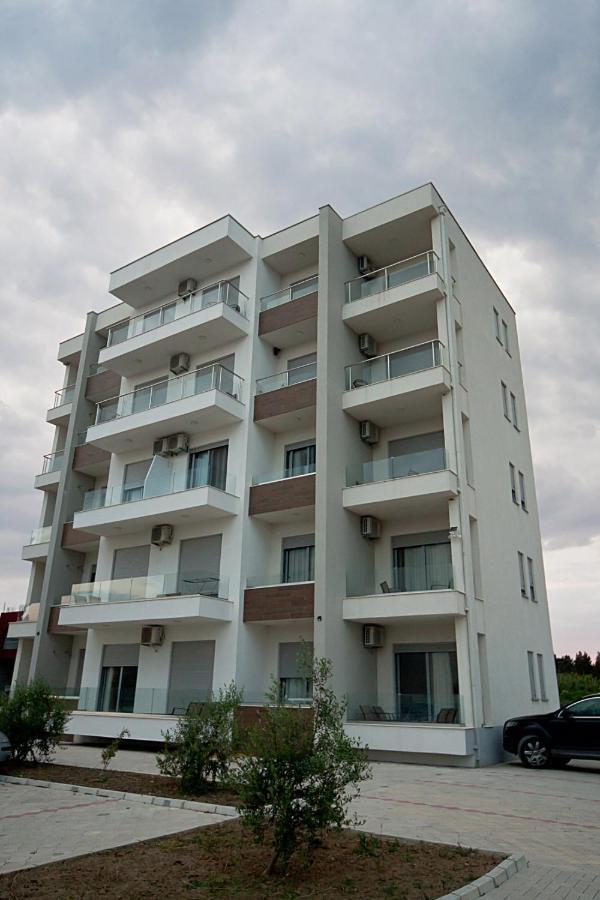 Apartments Jasmina Улцинь Екстер'єр фото